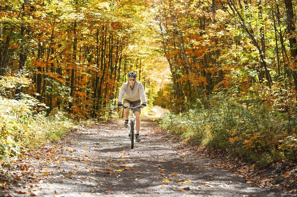 FALL BIKE RIDING