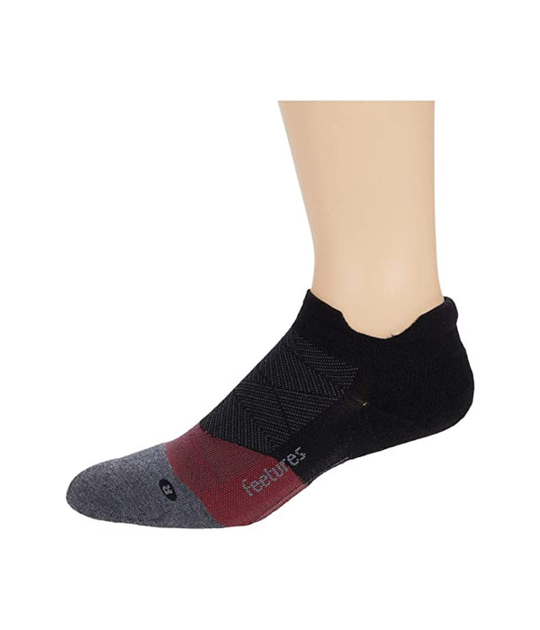 Feetures Elite Max Cushion No Show Tab Socks