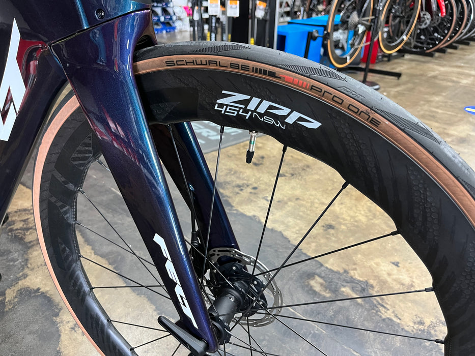 Felt IA FRD 2.0 SRAM Red eTap AXS 1X Powermeter Zipp 454 NSW