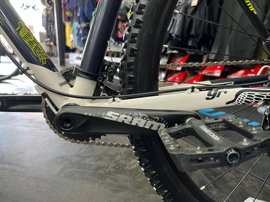 GT Zaskar 9r Comp SRAM 10 Speed - 2013 USED