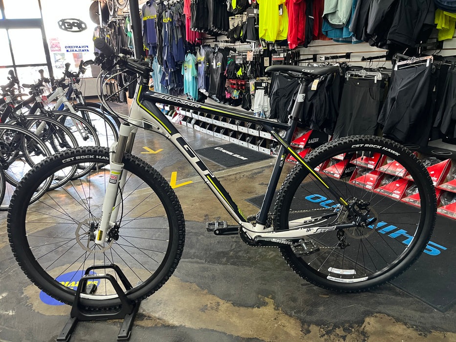 GT Zaskar 9r Comp SRAM 10 Speed - 2013 USED