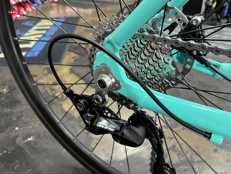 Bianchi Via Nirone 7 Shimano 105 Disc - 2024