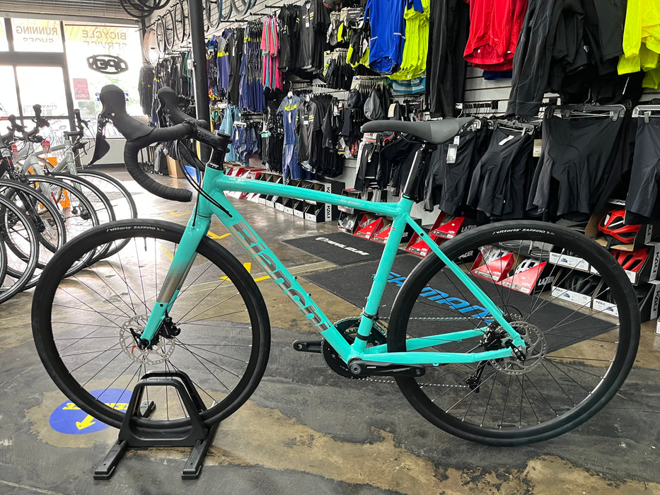 Bianchi Via Nirone 7 Shimano 105 Disc - 2024