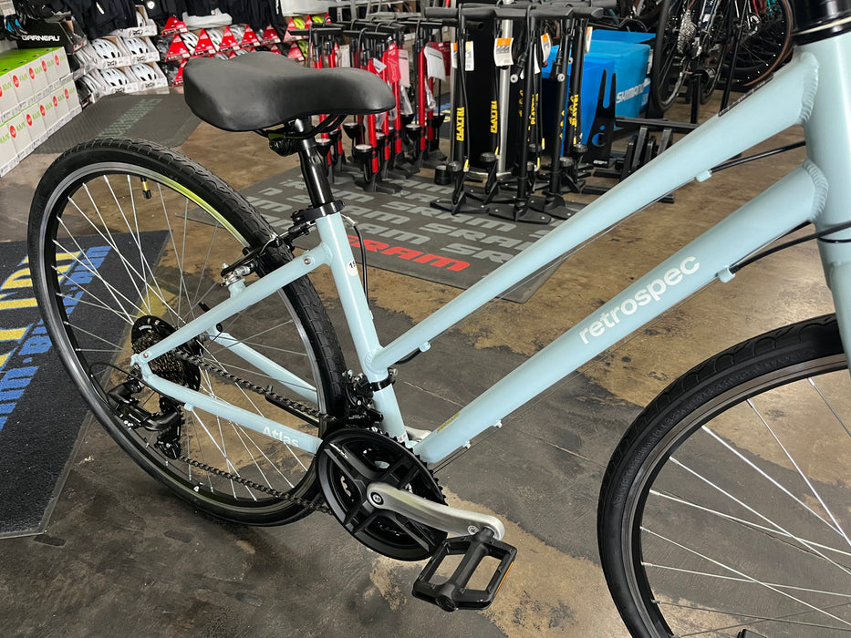 Retrospec Atlas Step-Thru Comfort Hybrid Bike Shimano Tourney - Crystal Blue 2022