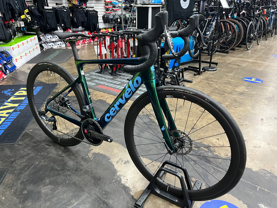 Cervelo Caledonia-5 SRAM Force eTap AXS