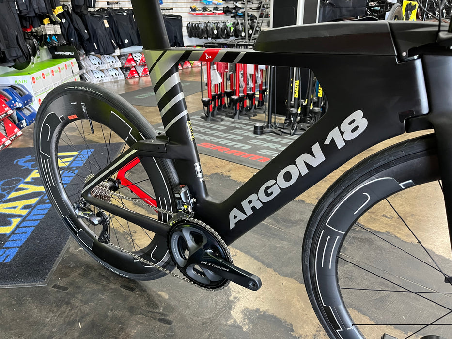 Argon 18 E-119 Tri+ Ultegra Di2 11 Speed HED Jet wheels - Black 2021