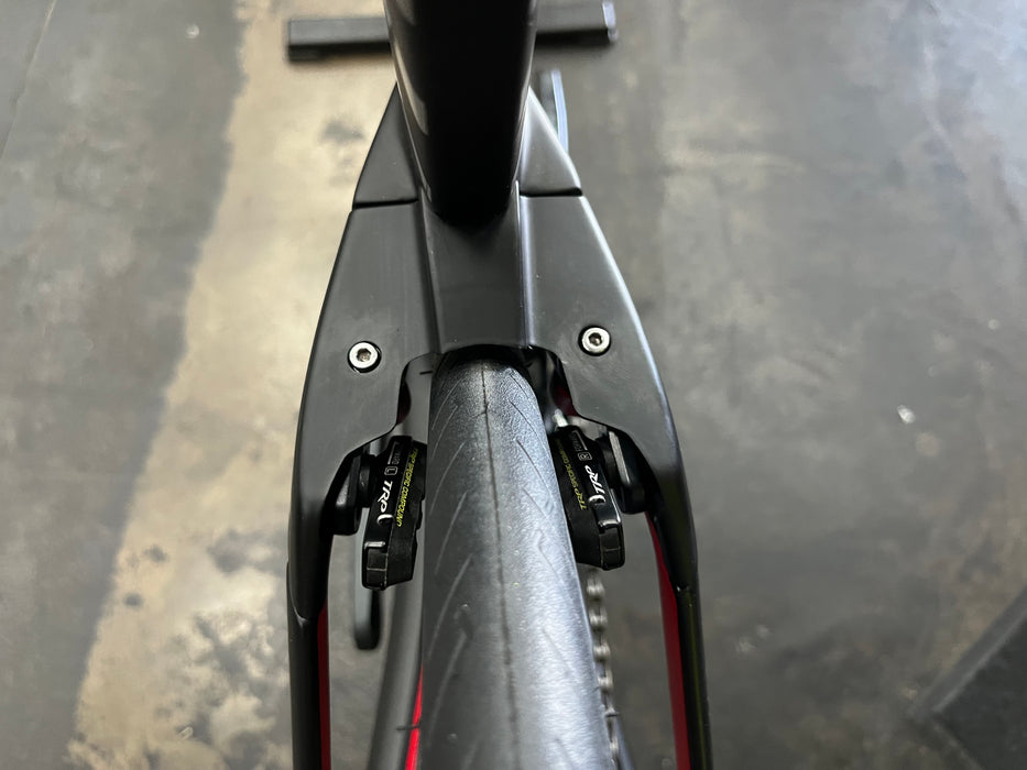 Argon 18 E-119 Tri+ Ultegra Di2 11 Speed HED Jet wheels - Black 2021