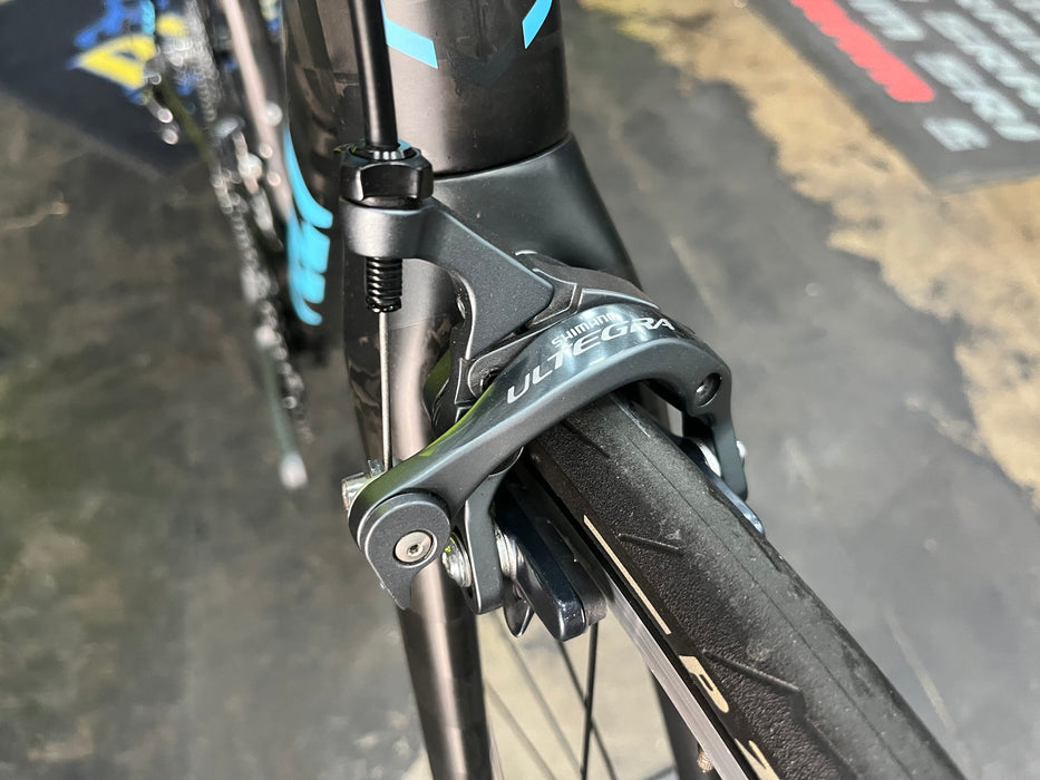 Felt FR2 Shimano Ultegra Di2 w/Pioneer Powermeter - Matte Black/Blue 2017 DEMO