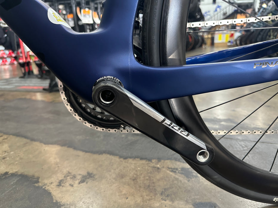 Pinarello Dogma F Disc SRAM Red eTap AXS - Enve Foundation 45 - 2024