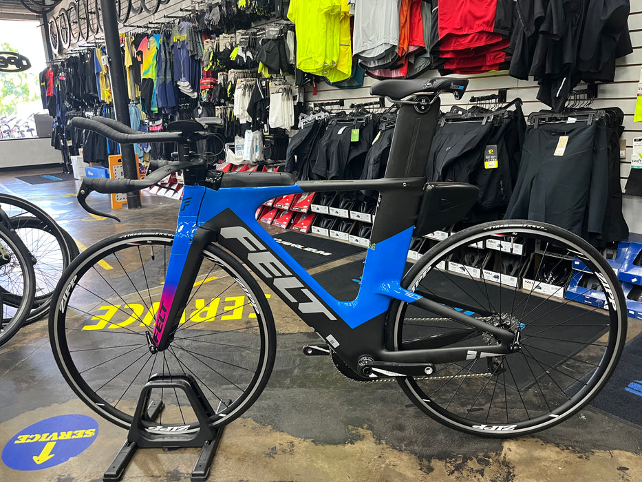 Felt IA 2 SRAM Red eTap 11 Speed - Carbon/Blue 2018