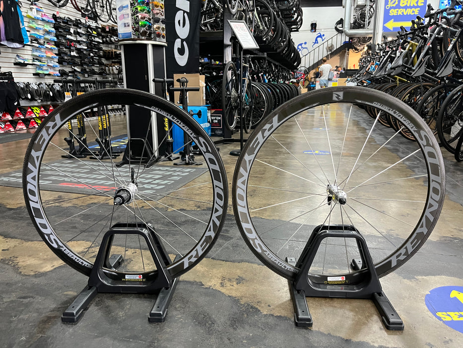 Reynolds Assault Limited Rim Brake Carbon Wheels - USED