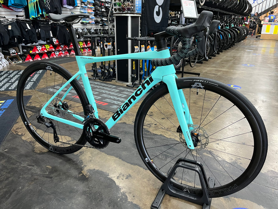 Bianchi Specialissima Shimano 105 Di2 - 2024