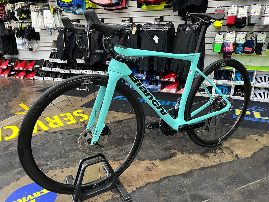 Bianchi Specialissima Shimano 105 Di2 - 2024