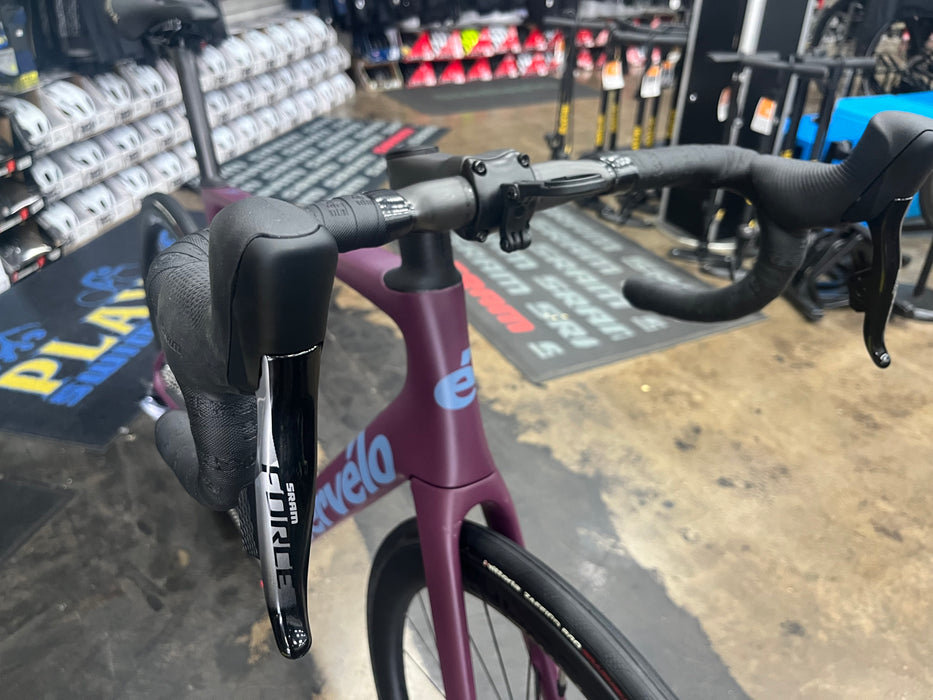 Cervelo Caledonia-5 SRAM Force eTap AXS - Plum 2023 DEMO