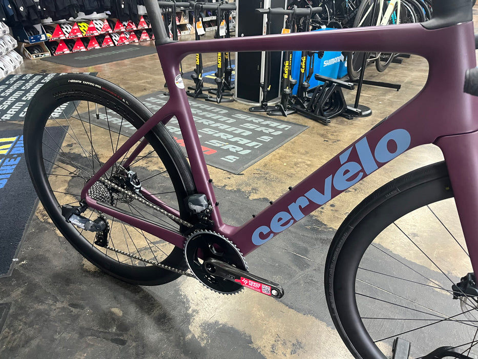 Cervelo Caledonia-5 SRAM Force eTap AXS - Plum 2023 DEMO