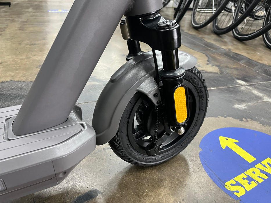 Gotrax G5 Electric Scooter - 2024