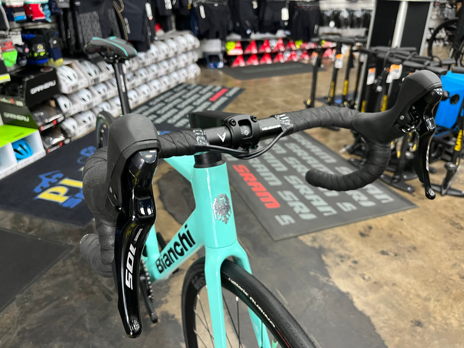 Bianchi Sprint 105 12 Speed - Celeste 2025