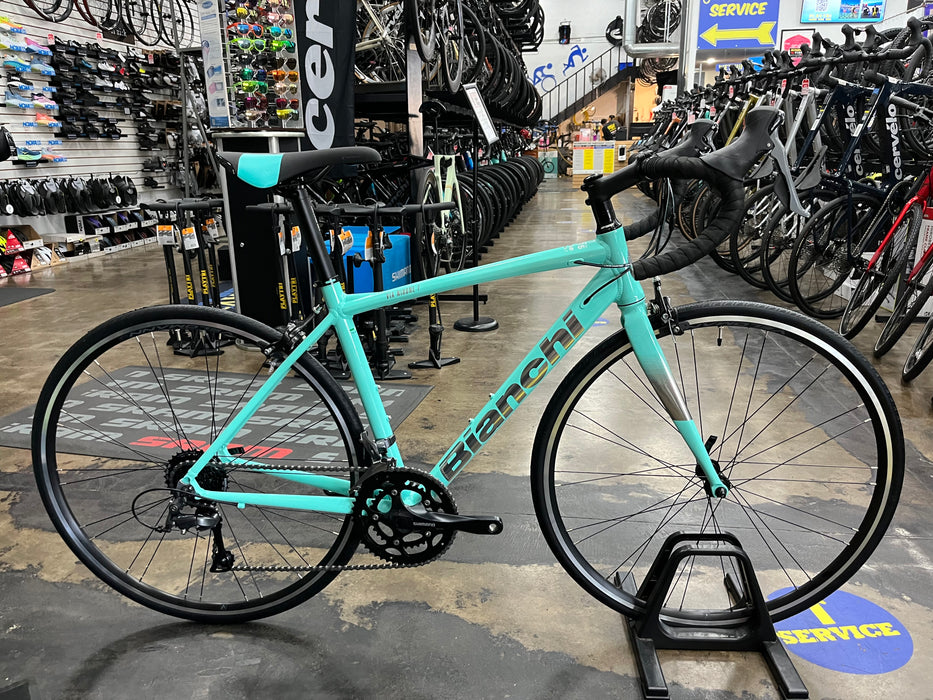 Bianchi Via Nirone 7 Shimano Claris - Celeste 2024