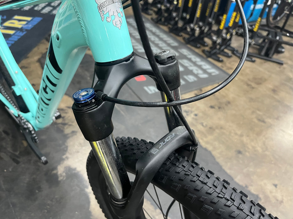 Bianchi Magma 9.0 Shimano Deore - Celeste 2022