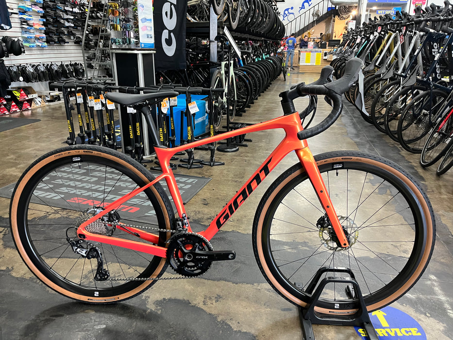 Giant Revolt Advanced 0 Shimano GRX - Orange 2023 USED