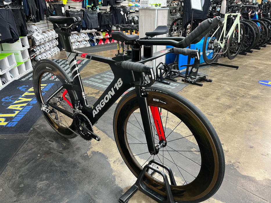 Argon 18 E-119 Tri+ SRAM Red eTap - Zipp 808 Firecrest Wheelset - Black 2022 DEMO