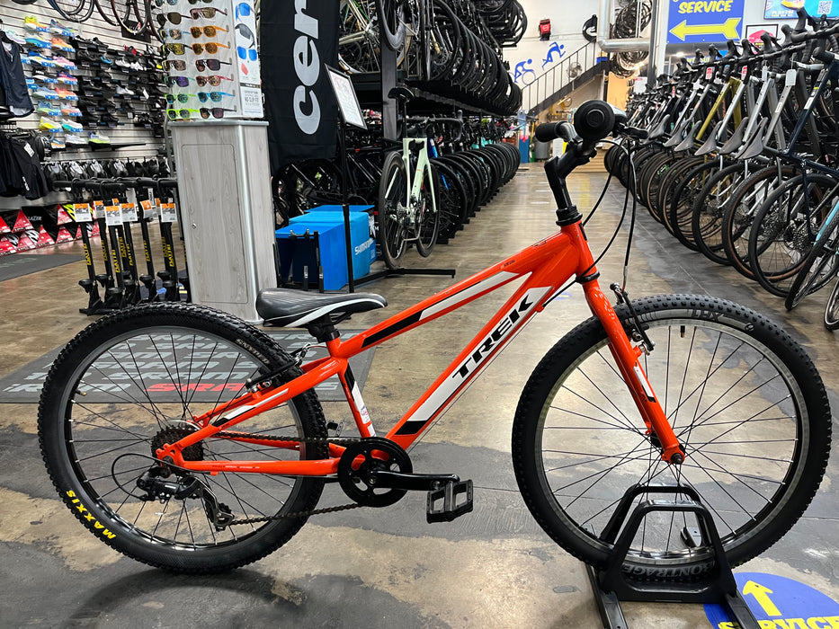 Trek MT200 24" Mountain Bike Shimano Tourney - Orange 2014 USED