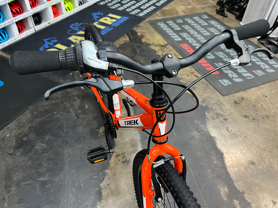 Trek MT200 24" Mountain Bike Shimano Tourney - Orange 2014 USED