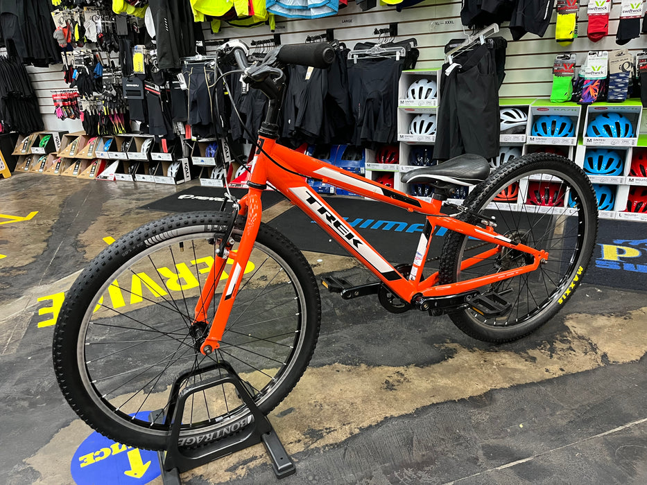 Trek MT200 24" Mountain Bike Shimano Tourney - Orange 2014 USED