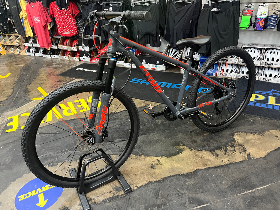 Frog 69 26" Mountain Bike Acera 9 Speed - Neon Red 2020 DEMO