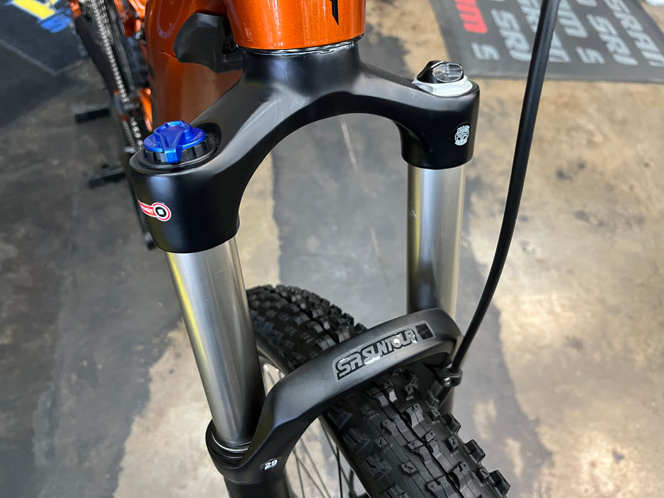 Giant Stance E+ 2 29er 20MPH - Amber 2022