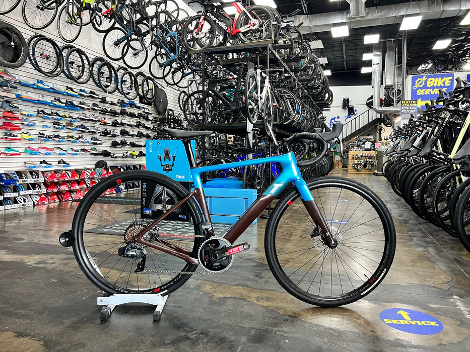 3T Exploro RaceMax SRAM Force AXS 2X - Blue/Brown 2022