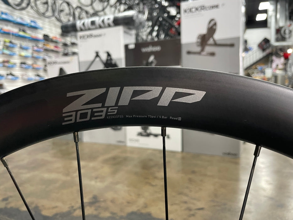 Zipp 303 S Disc Carbon Tubeless Wheelset