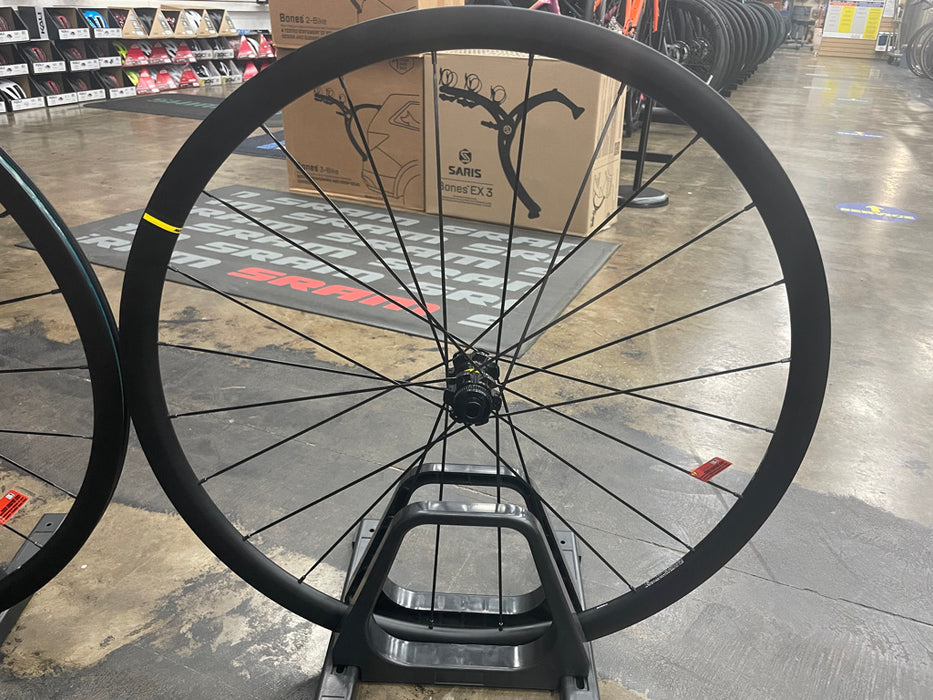 Mavic Cosmic Elite UST Tubeless Wheelset