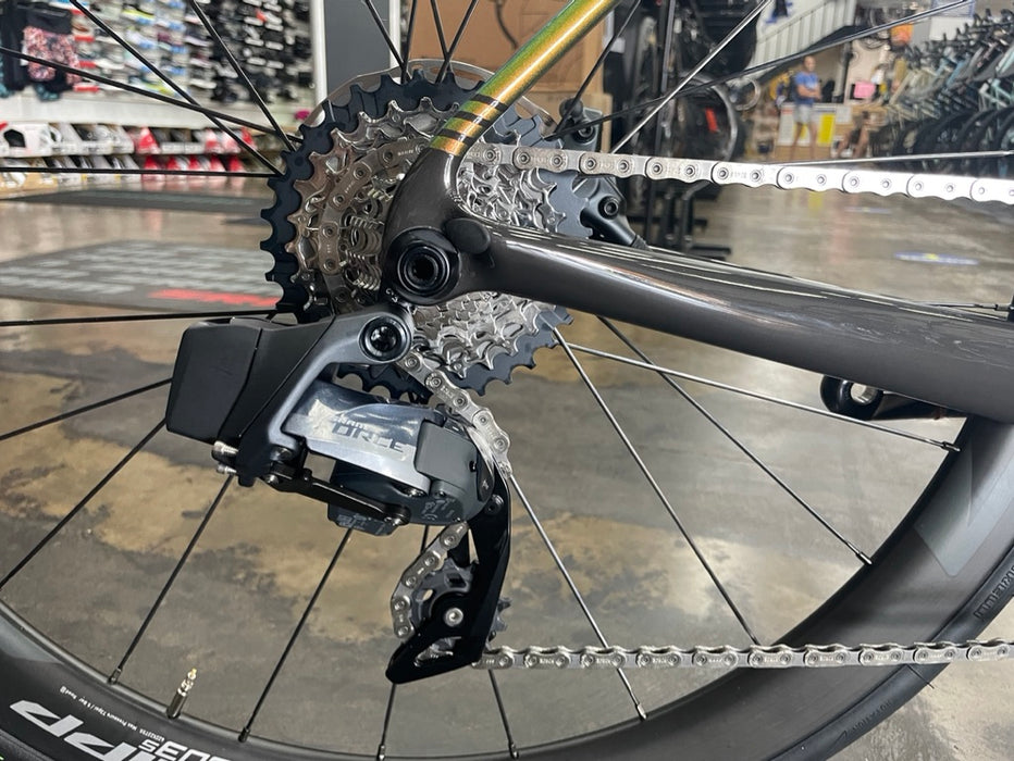 Cervelo R5 SRAM Force eTap AXS - ZIPP 303S