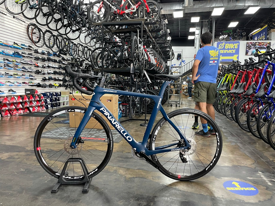 Pinarello Paris SRAM Rival AXS - Blue Steel 2023