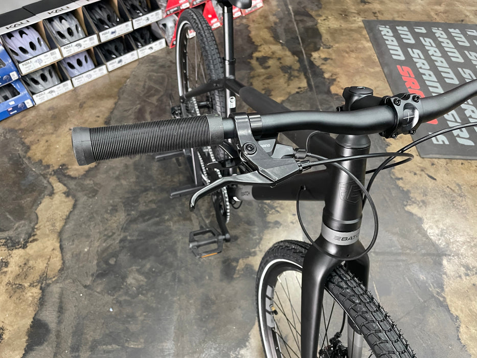 Batch The Urban Bike 27.5" Shimano Tourney - 2022