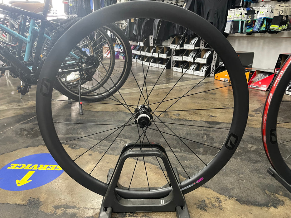 Most Ultrafast 40- Carbon Wheelset