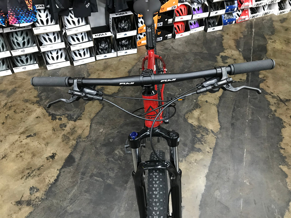 Fuji Nevada 29 1.5 Shimano Alivio - Brick Red 2022