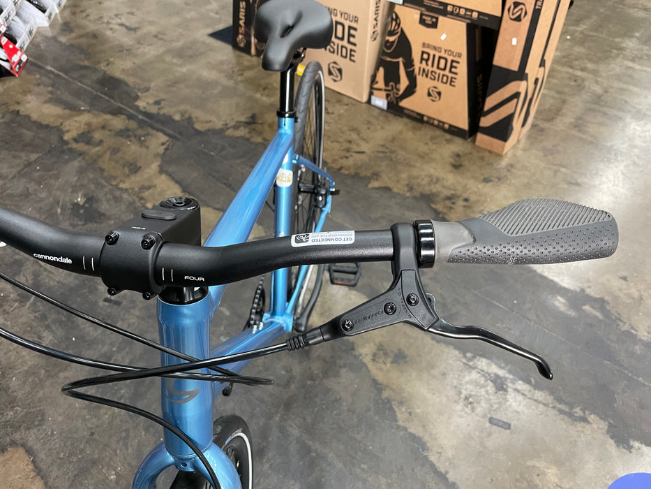 Cannondale Quick 4 Disc Microshift - Alpine 2021