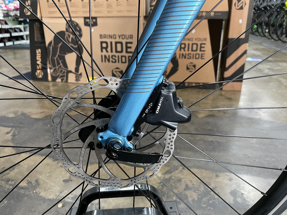 Cannondale Quick 4 Disc Microshift - Alpine 2021