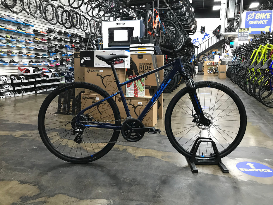 Fuji Traverse 1.5 - Blue 2022