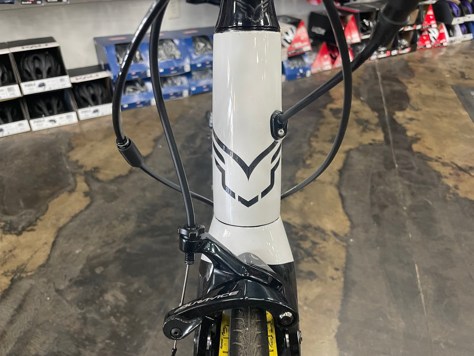 Felt FR1 Dura-Ace 11 Speed - White 2018