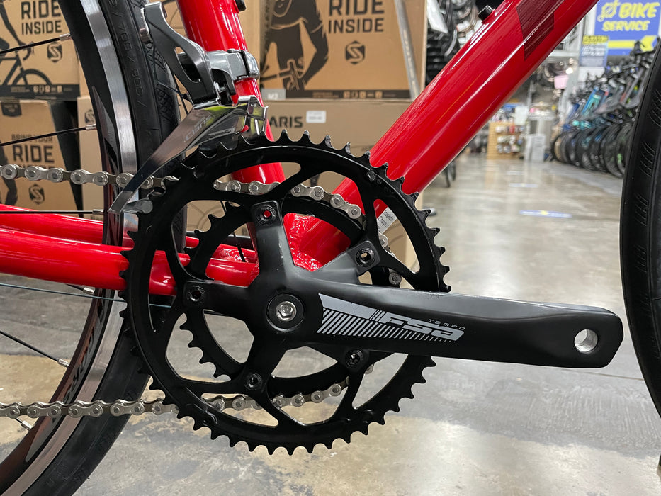 Fuji Sportif 2.3 Shimano Claris - Red 2021