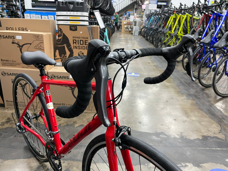 Fuji Sportif 2.3 Shimano Claris - Red 2021