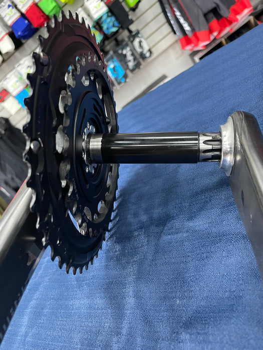 SRAM Red AXS 46/33T 12 spd Used Crankset 175mm