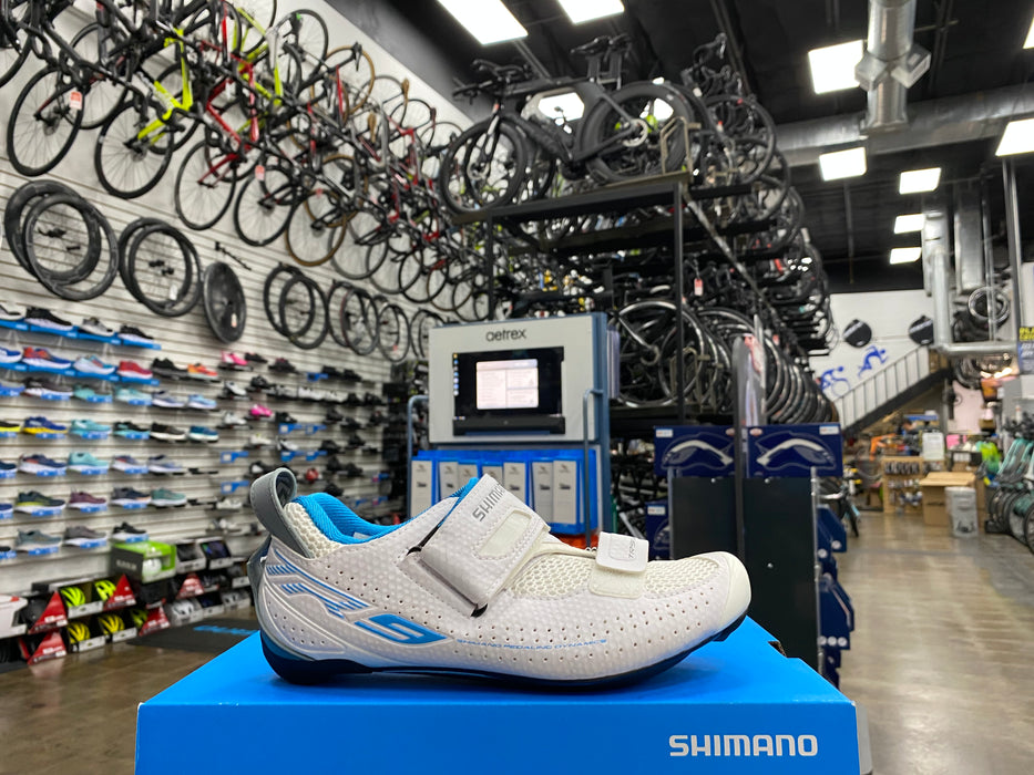 Shimano Women's TR9 Triathlon Shoe