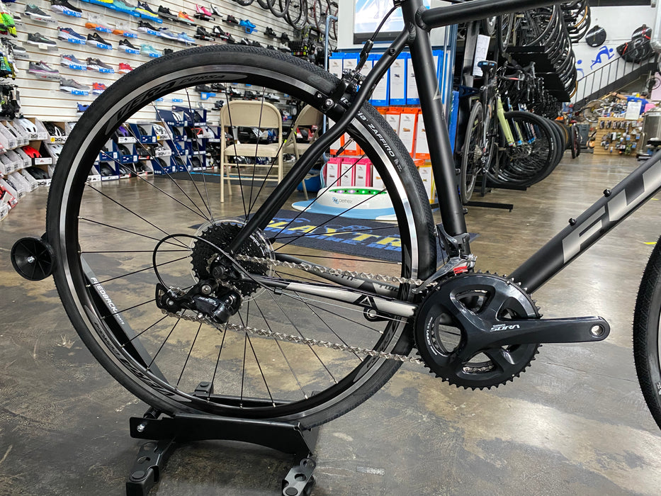 Fuji Sportif 2.1 Shimano Sora 9 Speed - Satin Black 2020