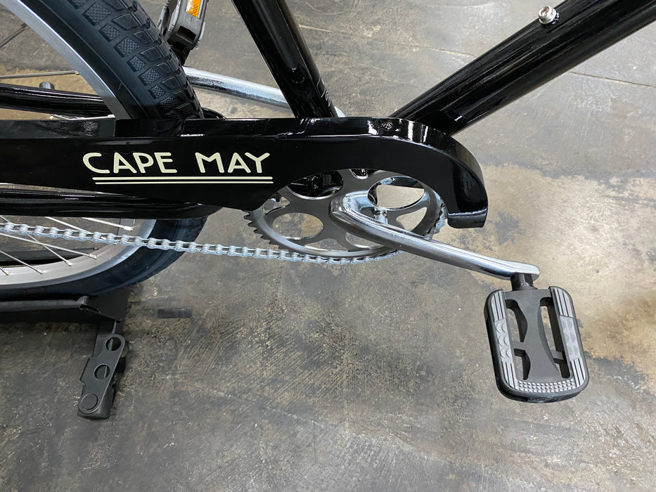 Fuji Cape May 26" Cruiser - Black/Sand