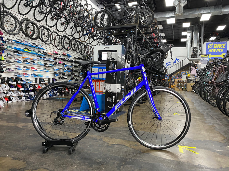 Fuji Sportif 2.5 Shimano Tourney 7 Speed - Electric Blue 2020