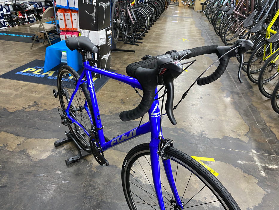 Fuji Sportif 2.5 Shimano Tourney 7 Speed - Electric Blue 2020